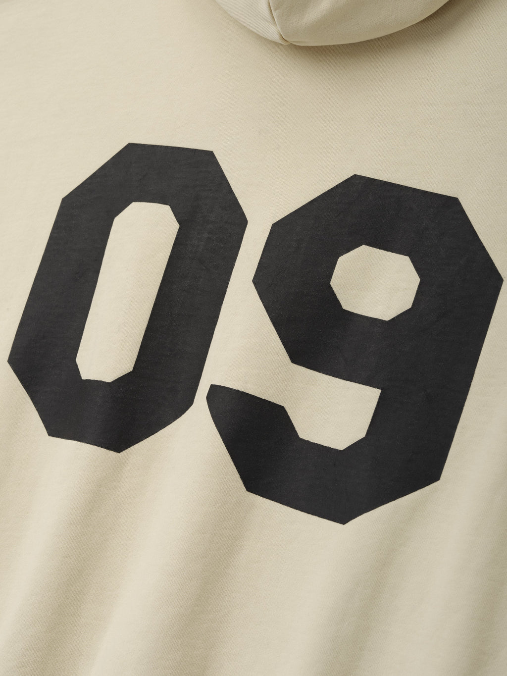 09 Classic Hoodie