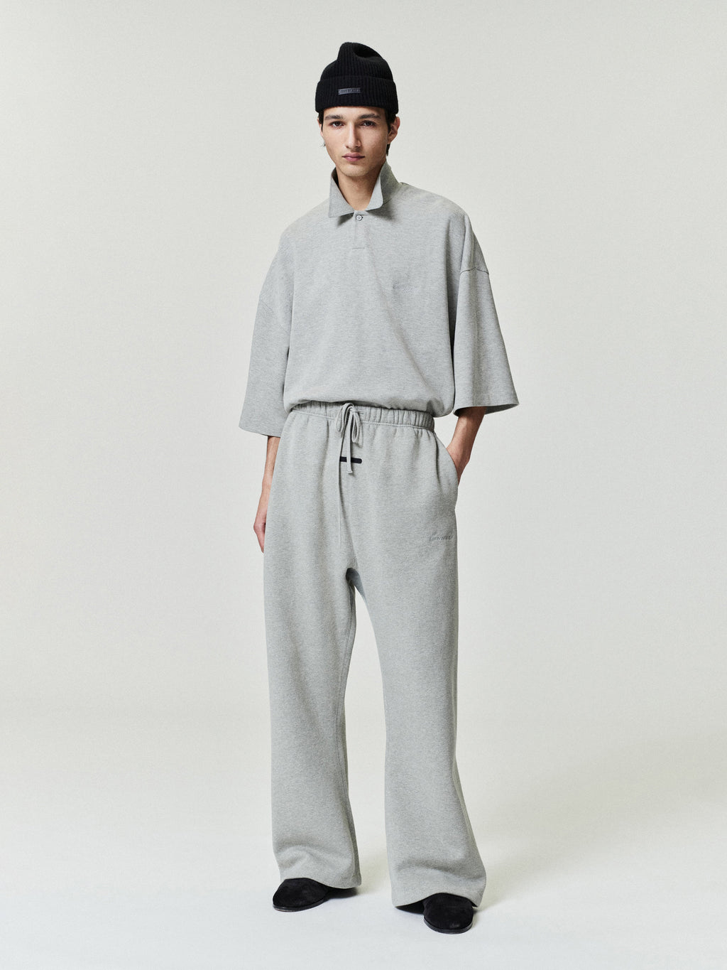 Signature Classic Flare Sweatpant
